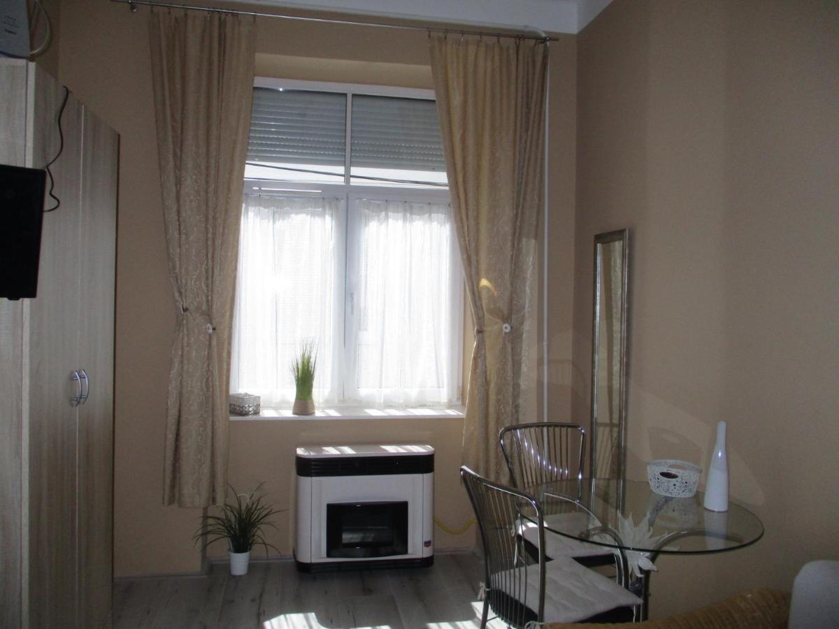 Ferencesek Apartman 페치 외부 사진